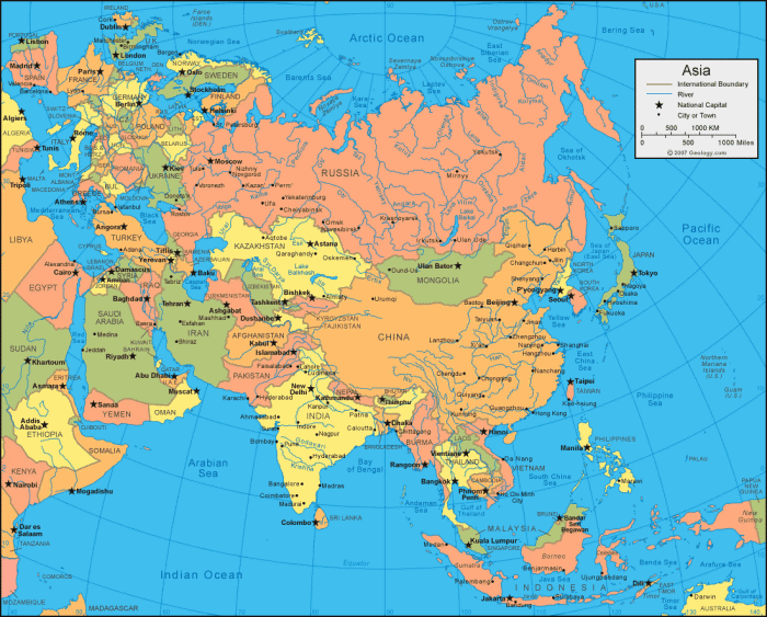 Подробная карта Евразии со странами